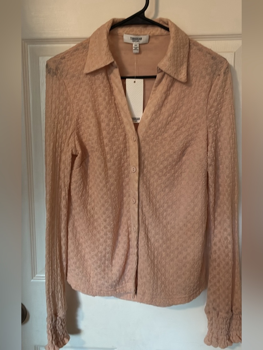 Toboggan White Label Pink Textured Button-Front Women's Shirt